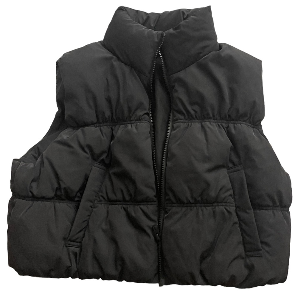 H&M Cropped Black Vest